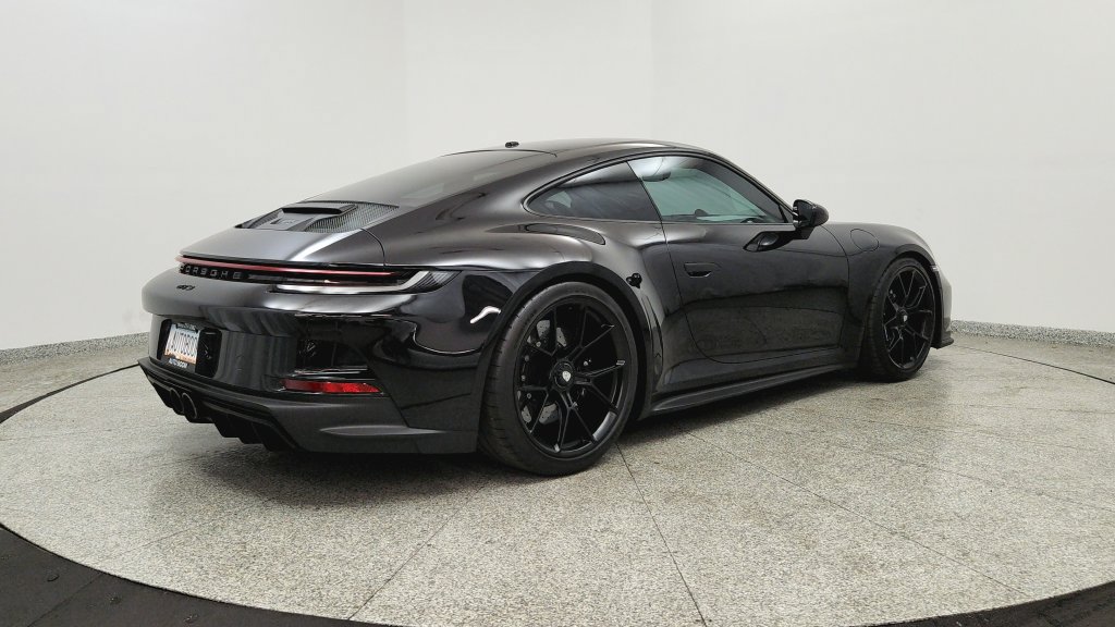 Used 2022 Porsche 911 GT3 RWD image 5