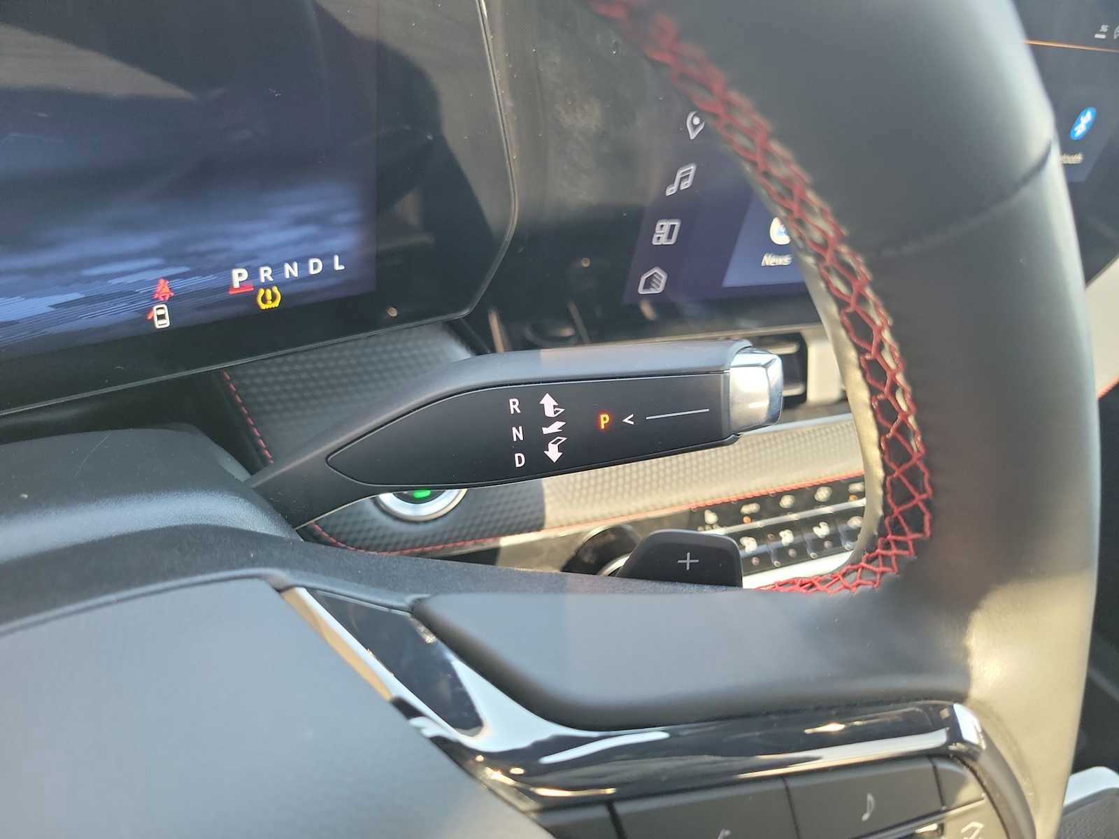 Used 2025 Chevrolet Equinox RS w/ Safety and Technology Package image 21