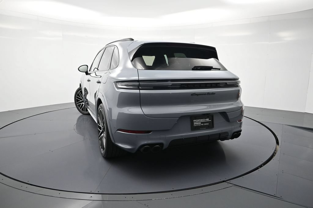 Certified 2024 Porsche Cayenne Turbo AWD/4WD image 34