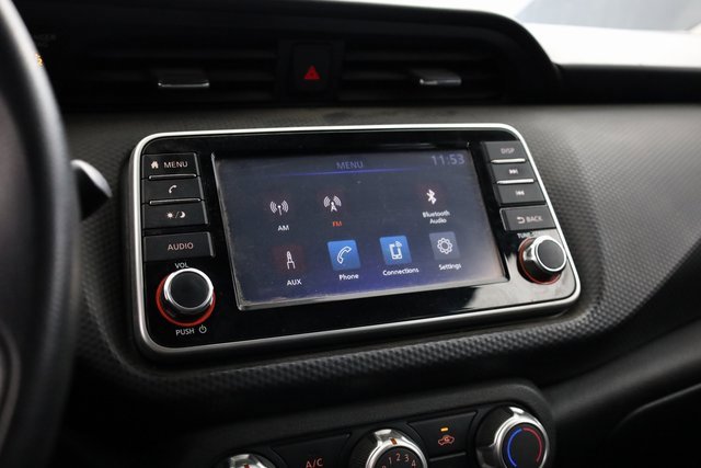 Used 2022 Nissan Kicks S image 17