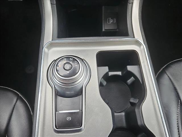 Used 2022 Ford Edge SEL image 12