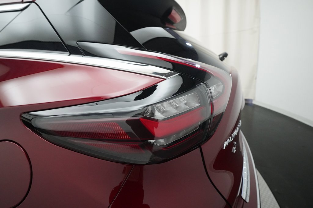 Certified 2024 Nissan Murano Platinum w/ Cargo Package image 35