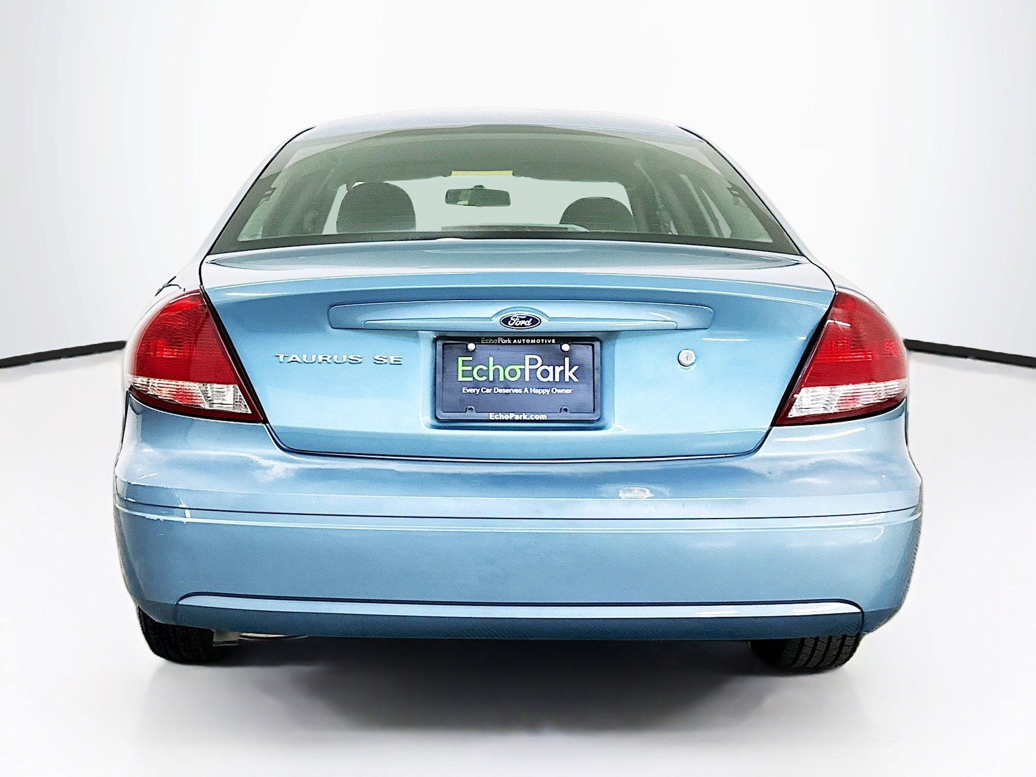 Used 2007 Ford Taurus SE image 7
