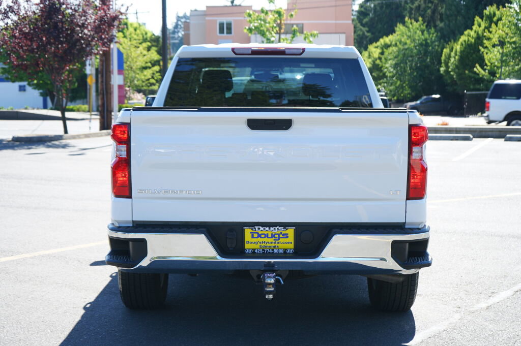 Used 2022 Chevrolet Silverado 1500 LT AWD/4WD image 8
