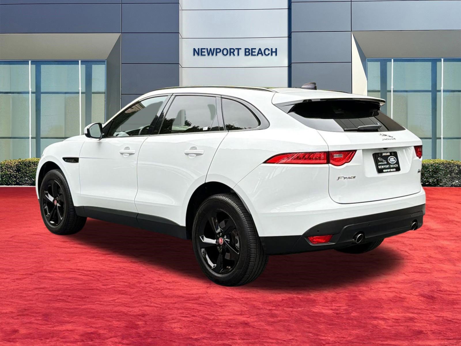 Used 2020 Jaguar F-PACE Premium AWD/4WD image 3