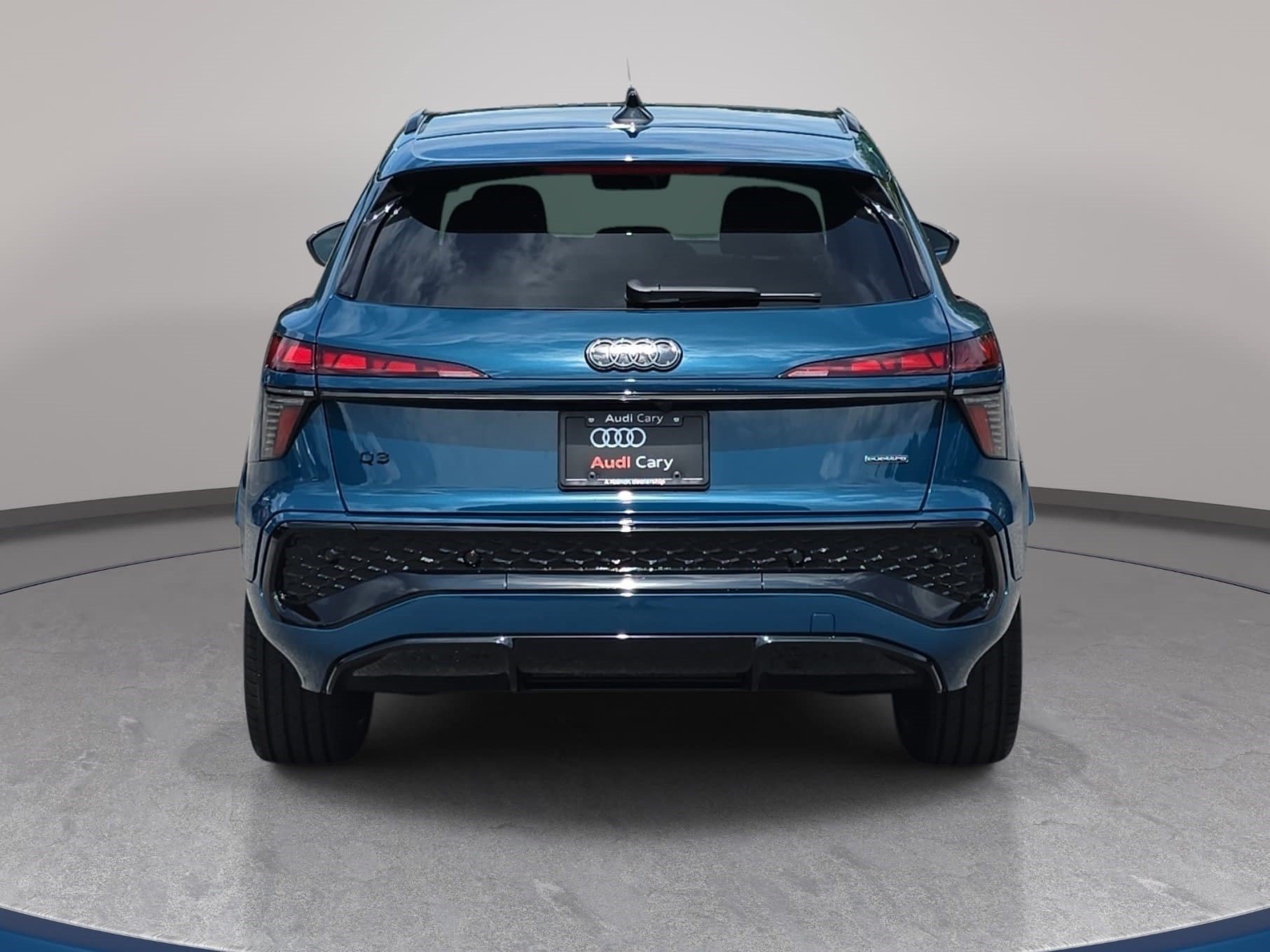 New 2026 Audi Q3 quattro 2.0T AWD/4WD image 6