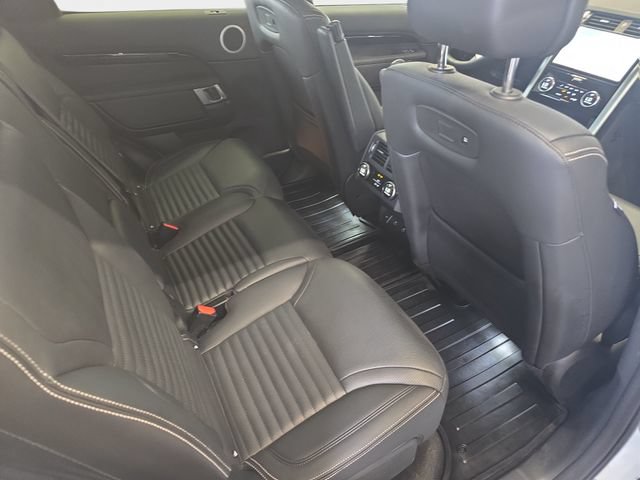 Certified 2025 Land Rover Discovery S AWD/4WD image 13
