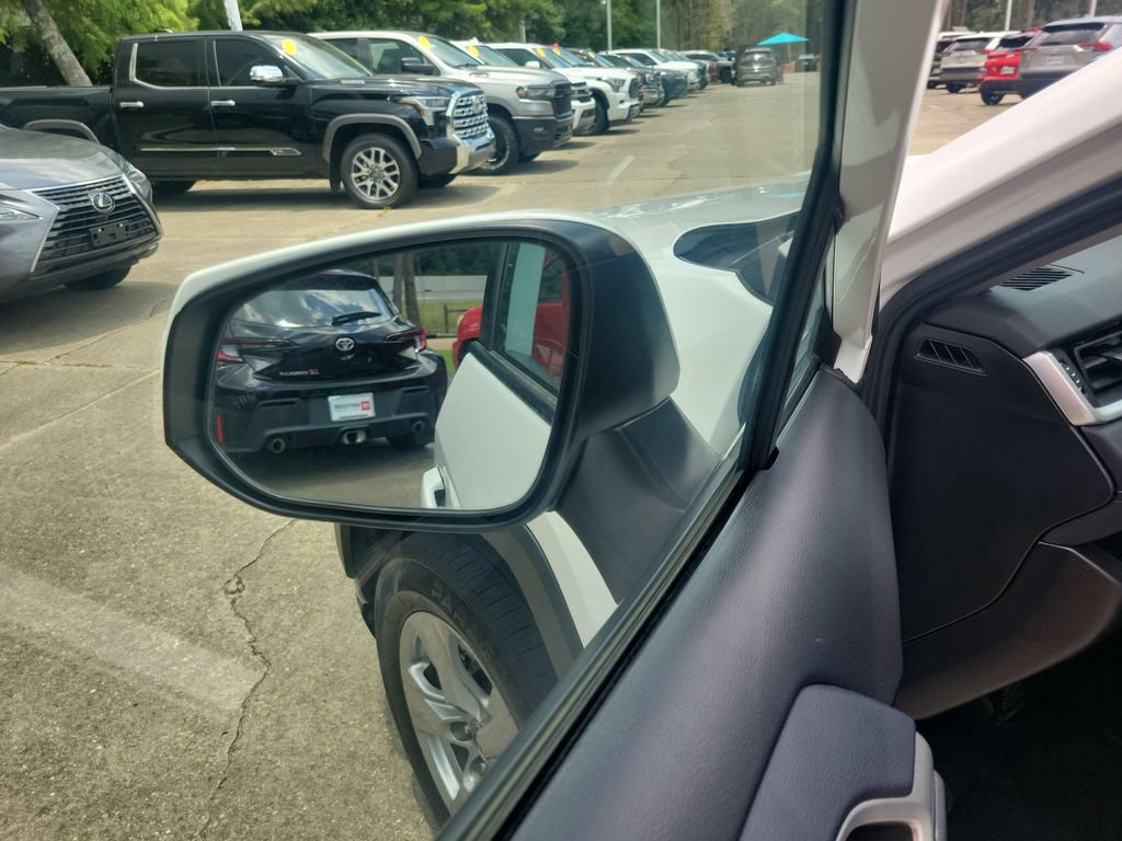 Certified 2025 Toyota RAV4 XLE FWD image 11