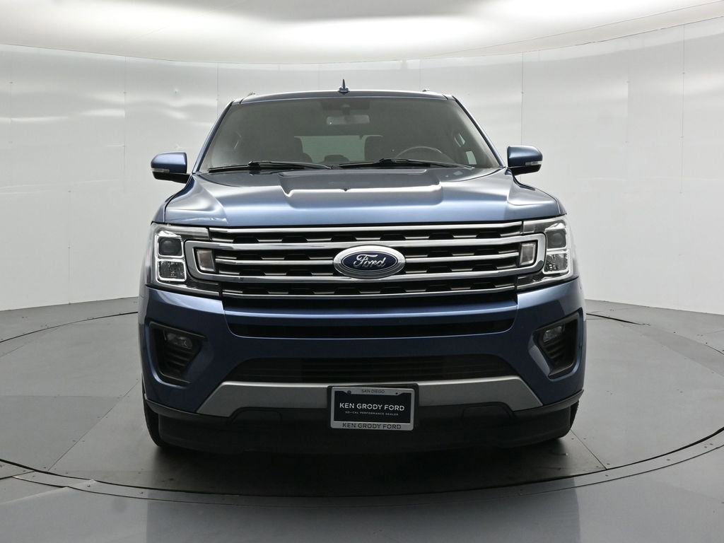 Used 2019 Ford Expedition XLT w/ Equipment Group 202A RWD image 26