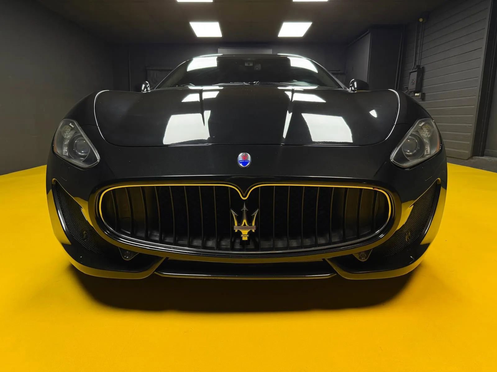 Used 2017 Maserati GranTurismo MC Centennial RWD image 2