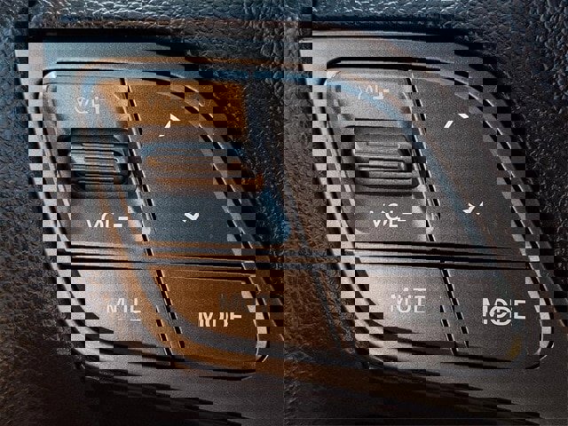 Used 2015 Hyundai Santa Fe Sport w/ Option Group 02 image 18