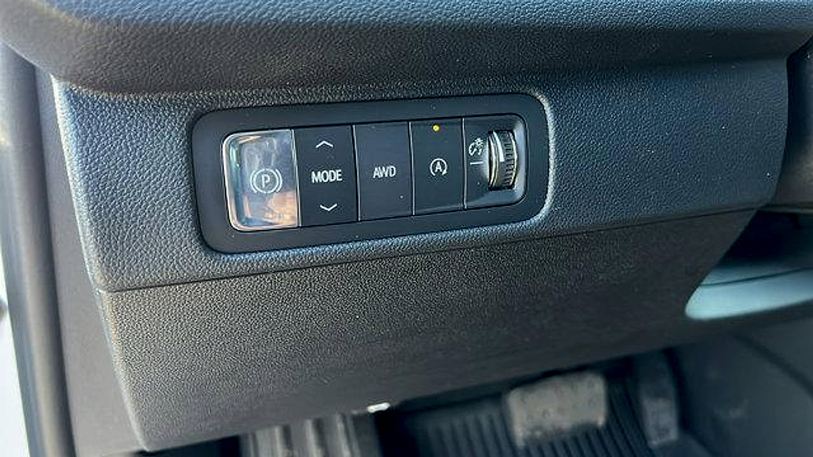New 2026 Chevrolet Traverse LT w/ Driver Confidence Package image 29