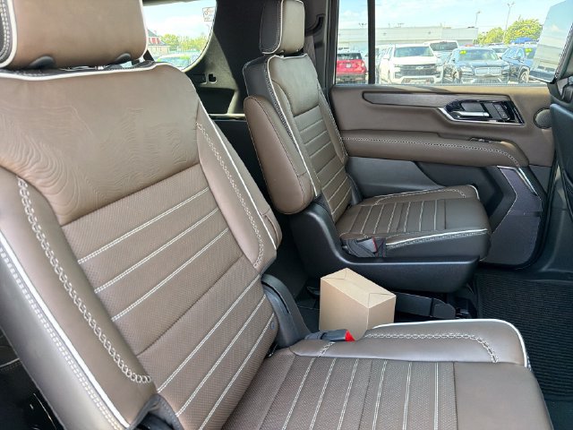New 2026 GMC Yukon XL Denali Ultimate AWD/4WD image 22