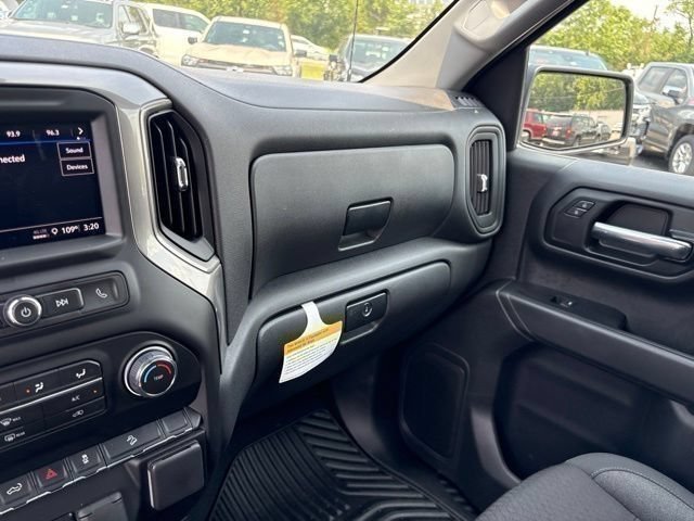 Used 2026 Chevrolet Silverado 1500 Custom Trail Boss AWD/4WD image 21