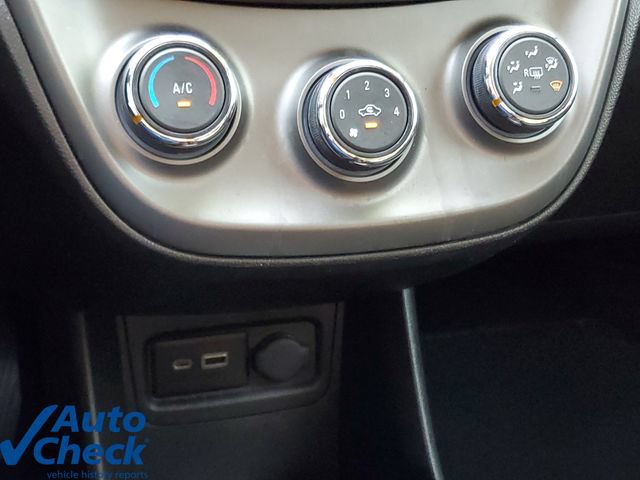 Used 2022 Chevrolet Spark LS FWD image 22