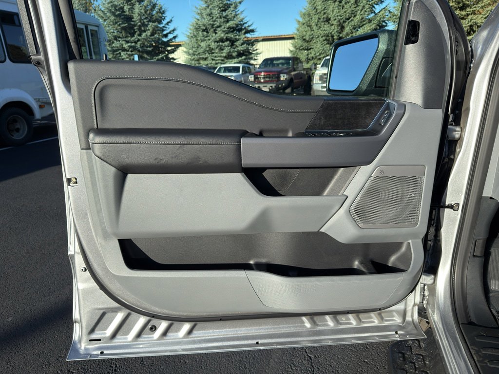 New 2025 Ford F150 Lightning Flash image 19