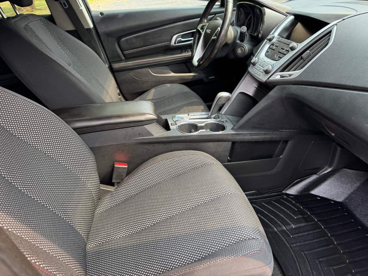 Used 2015 GMC Terrain SLE w/ Convenience Package AWD/4WD image 34