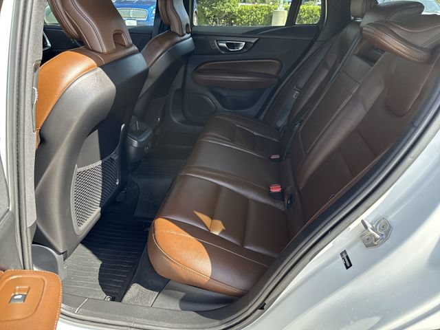 Used 2021 Volvo V60 T5 Cross Country w/ Climate Package AWD/4WD image 15