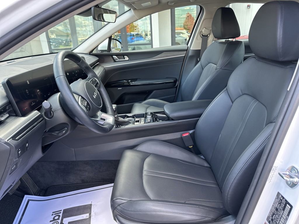 Used 2025 Kia K5 EX image 29