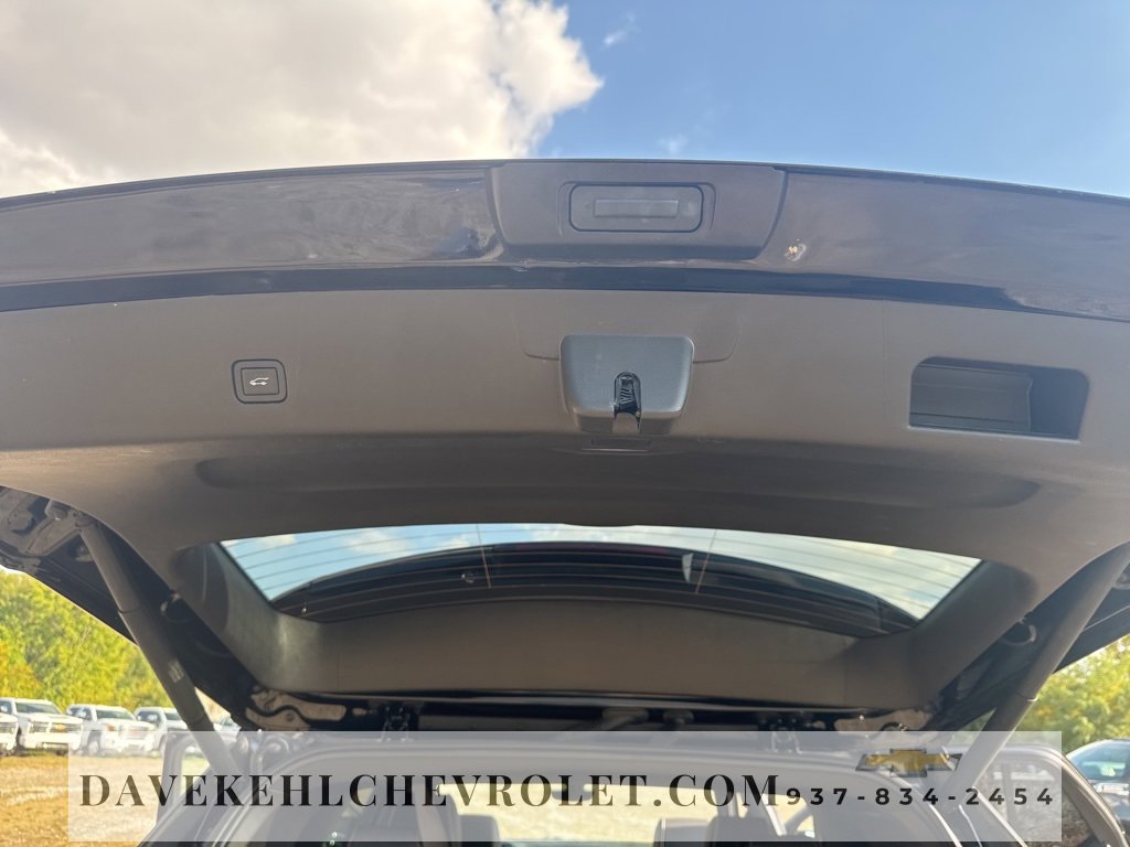 Certified 2023 Chevrolet Traverse Premier w/ Redline Edition image 36