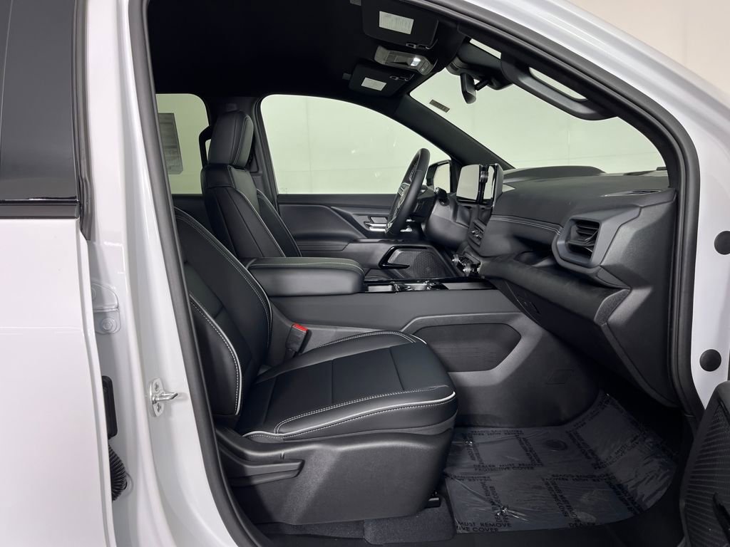 New 2026 Chevrolet Silverado EV LT AWD/4WD image 13