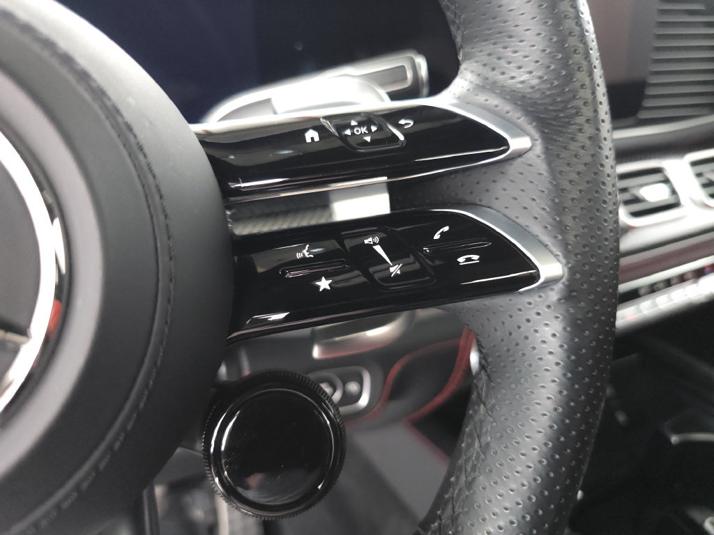 Used 2024 Mercedes-Benz GLE 53 AMG 4MATIC image 13