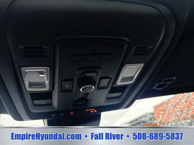 Used 2023 Chevrolet Tahoe Premier w/ Premium Package 2 AWD/4WD image 28