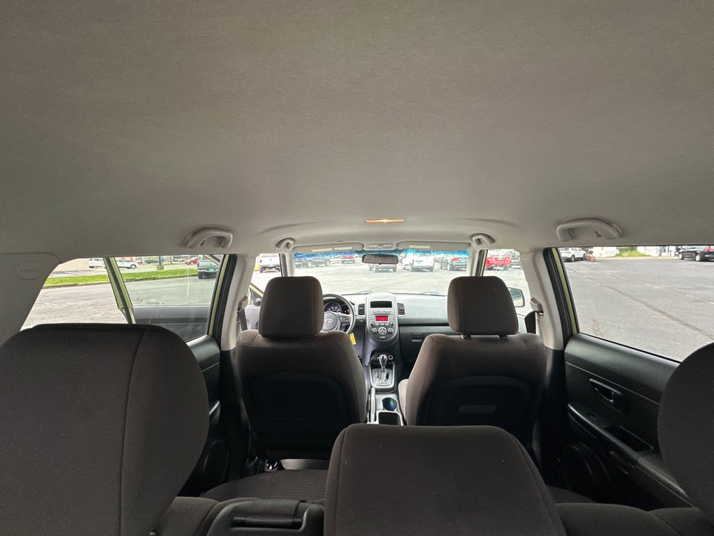 Used 2012 Kia Soul FWD image 13