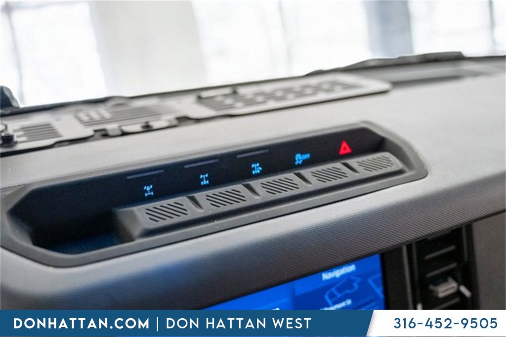 Used 2024 Ford Bronco Big Bend image 10