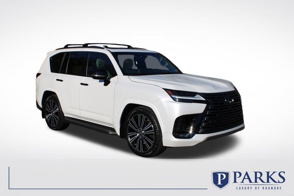 Used 2023 Lexus LX 600 4WD w/ Luxury Package