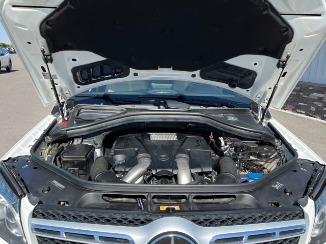 Used 2017 Mercedes-Benz GLS 550 4MATIC image 22