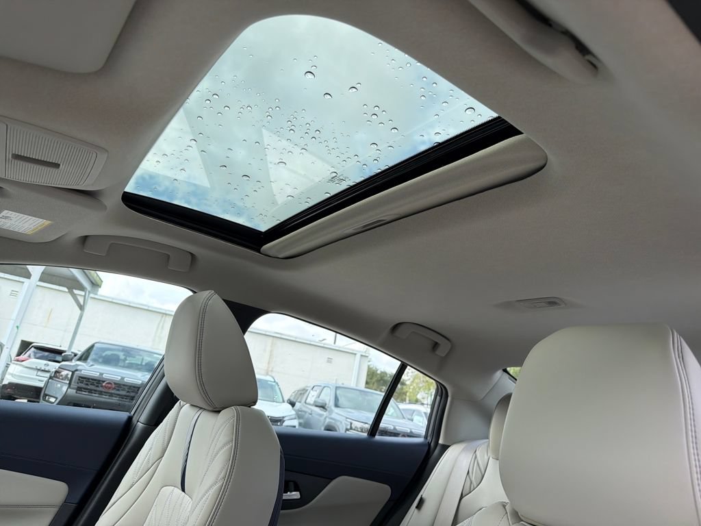 New 2026 Nissan Sentra SL w/ Floor Mat Package FWD image 21