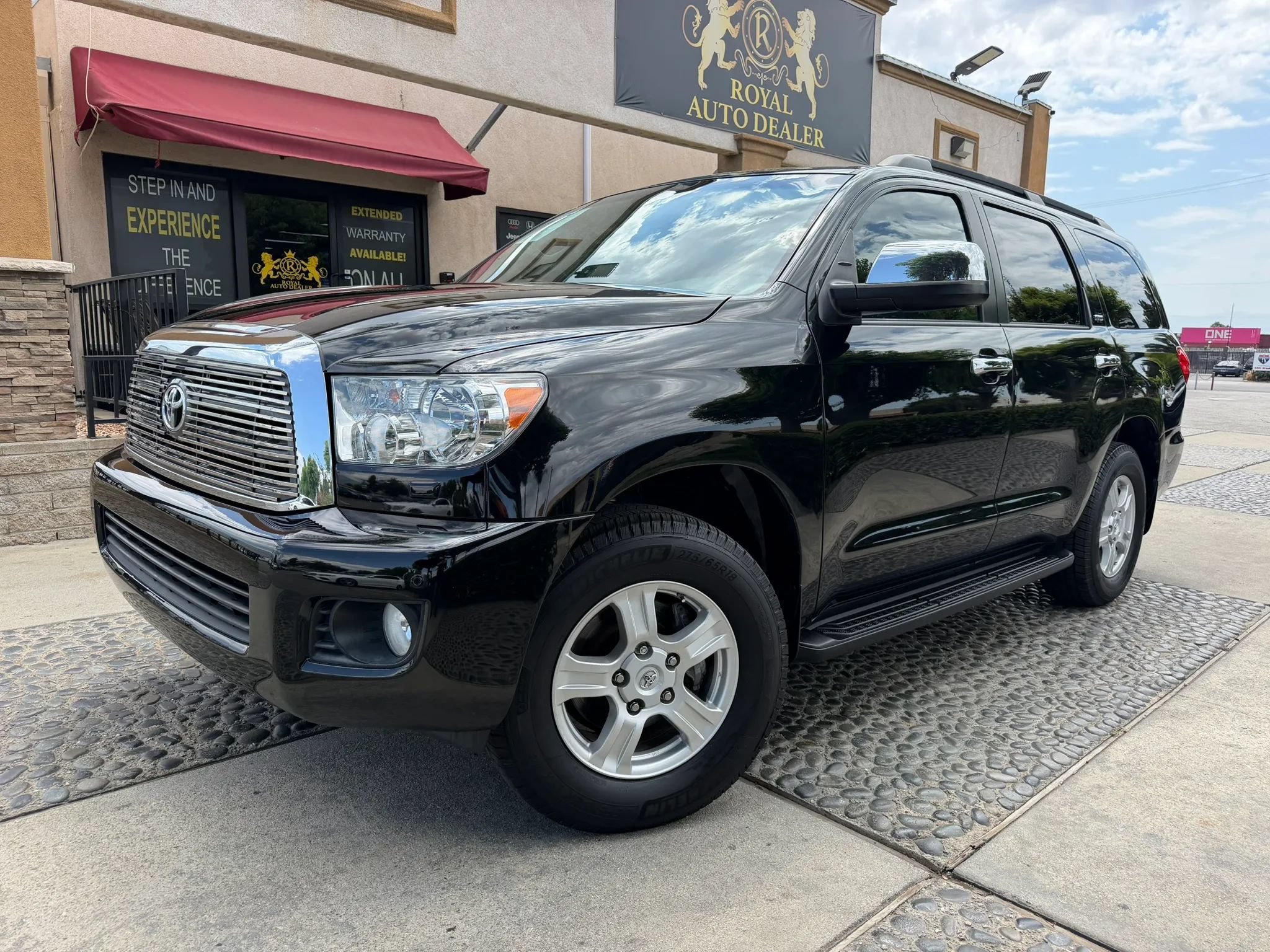 Used 2016 Toyota Sequoia SR5 w/ Premium Package