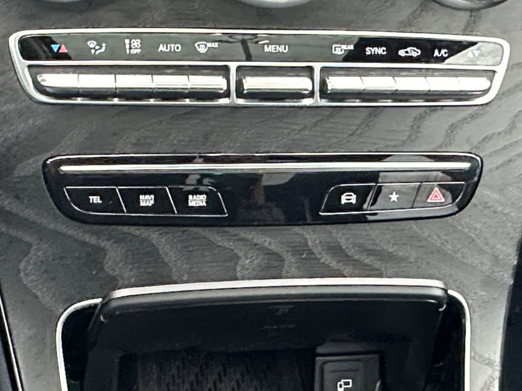 Used 2021 Mercedes-Benz GLC 43 AMG 4MATIC image 16