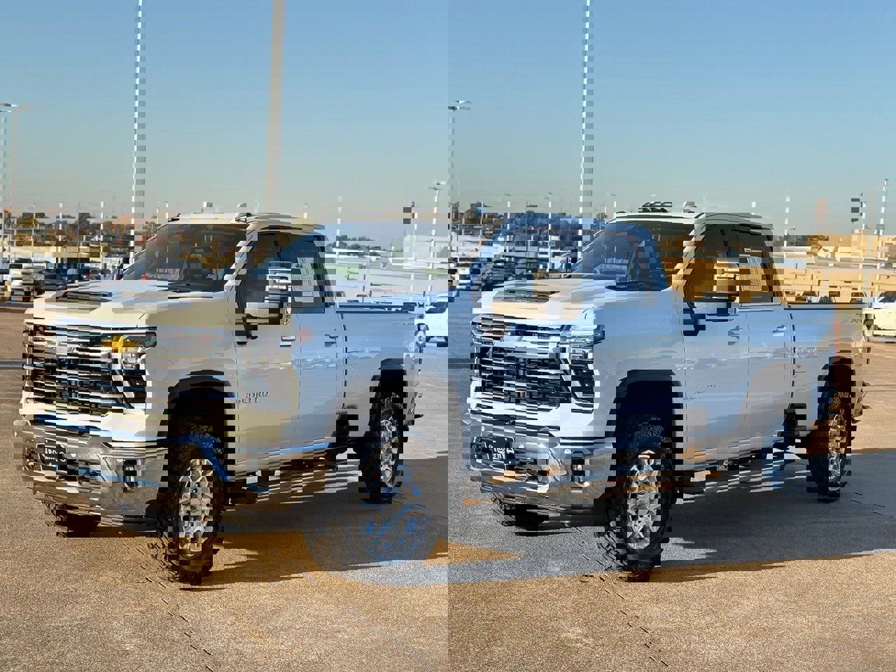 Used 2024 Chevrolet Silverado 3500 LTZ w/ LTZ Plus Package image 6