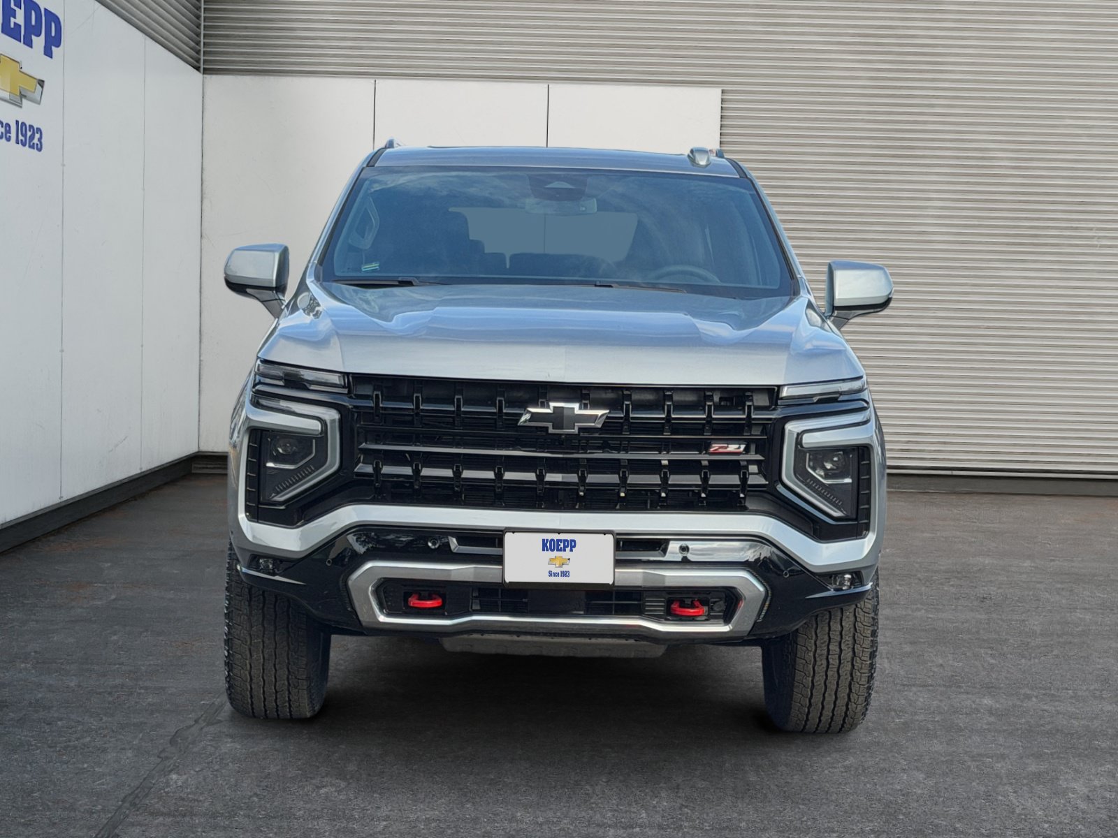 New 2026 Chevrolet Suburban Z71 w/ Comfort Package AWD/4WD image 8