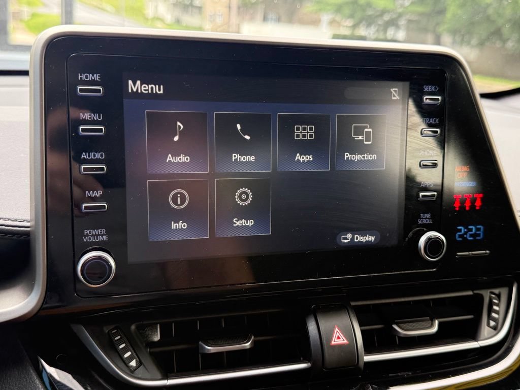 Used 2019 Toyota C-HR XLE FWD image 48