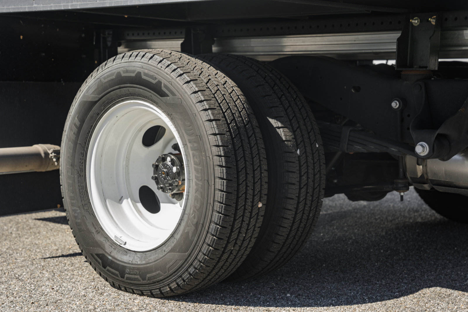 New 2026 Ford E-450 and Econoline 450 Super Duty w/ Power Equipment Group RWD image 19