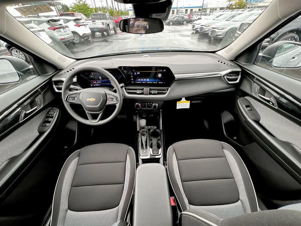 New 2026 Chevrolet TrailBlazer LS w/ LS Convenience Package AWD/4WD image 18