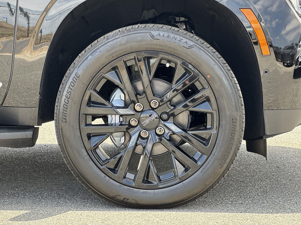 New 2026 GMC Yukon XL Elevation w/ Elevation Premium Package AWD/4WD image 32