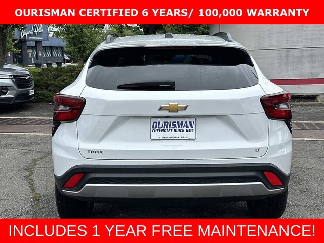 Certified 2025 Chevrolet Trax LT w/ LT Convenience Package FWD image 3