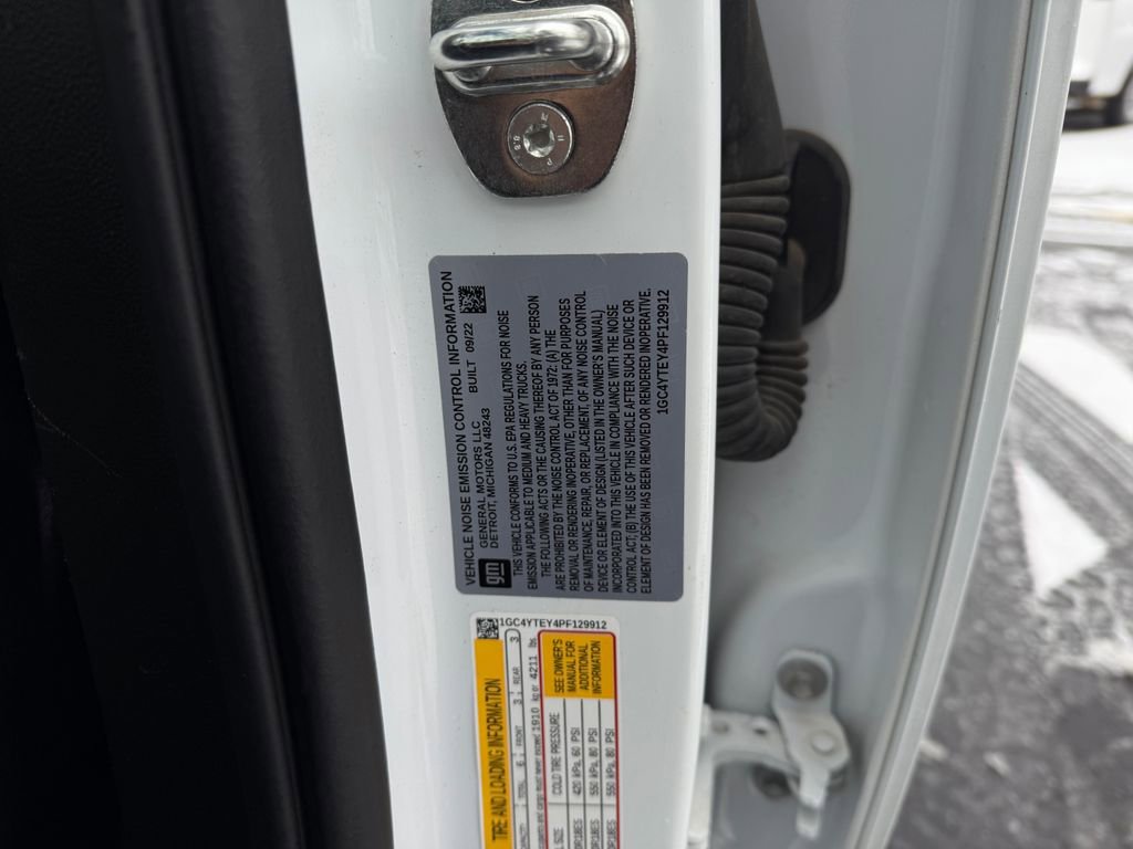 Used 2023 Chevrolet Silverado 3500 LT w/ Convenience Package image 30