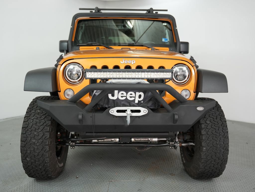 Used 2014 Jeep Wrangler Rubicon w/ Power Convenience Group AWD/4WD image 2