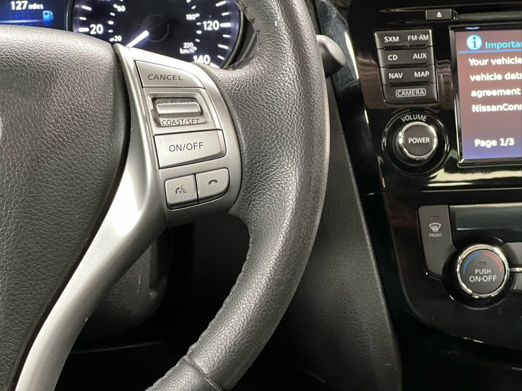 Used 2016 Nissan Rogue SL w/ SL Premium Package image 28