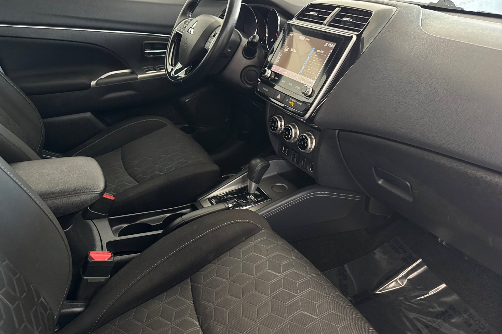 Used 2021 Mitsubishi Outlander Sport SE FWD image 33
