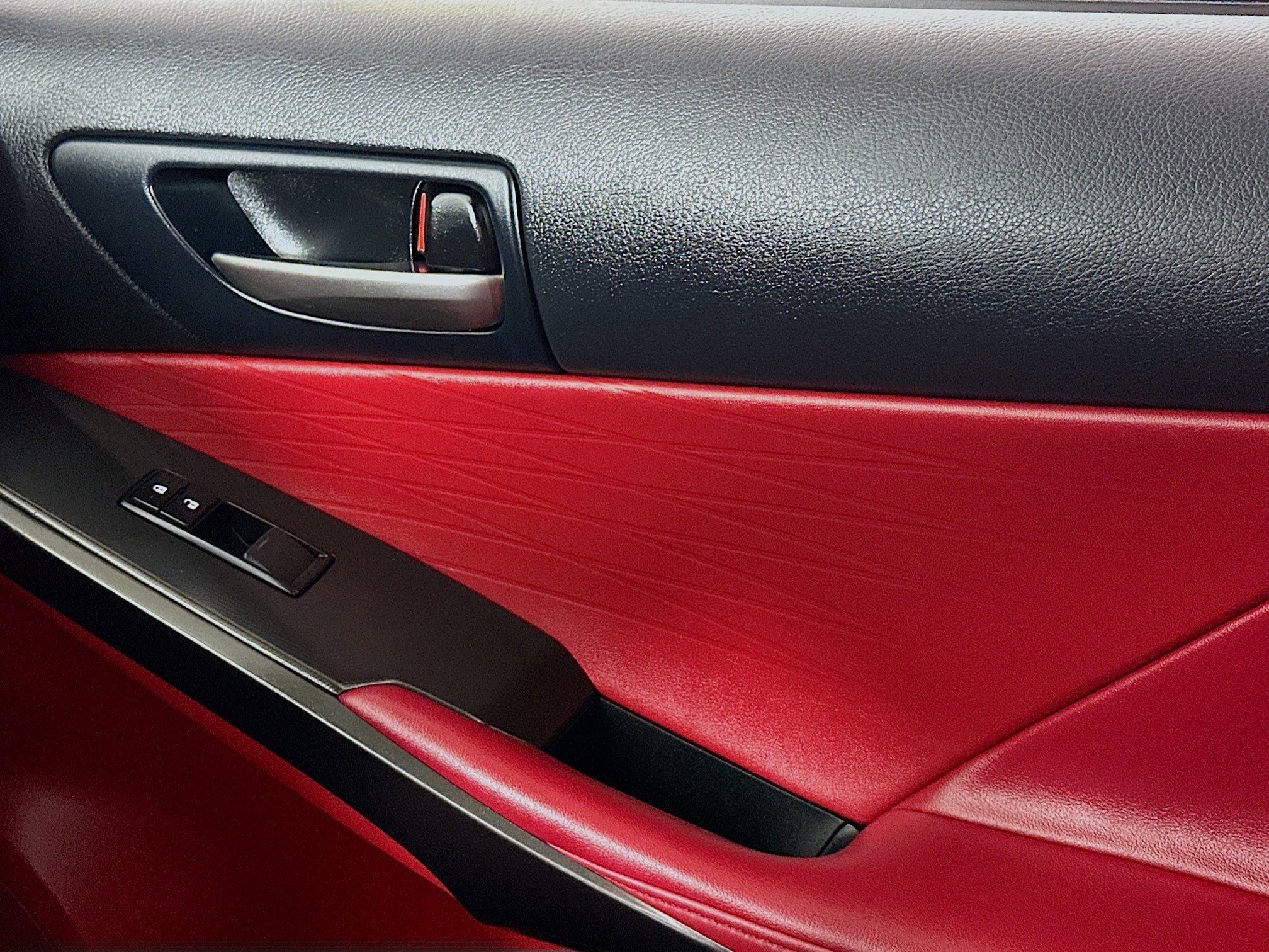Used 2024 Lexus IS 350 F Sport w/ Navigation Package RWD image 17