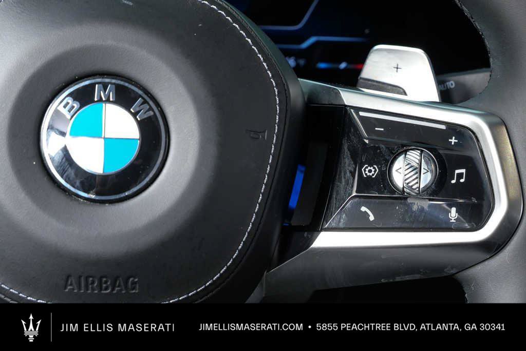 Used 2023 BMW 760i xDrive AWD/4WD image 14