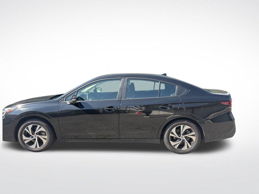 Used 2025 Subaru Legacy Premium AWD/4WD image 11
