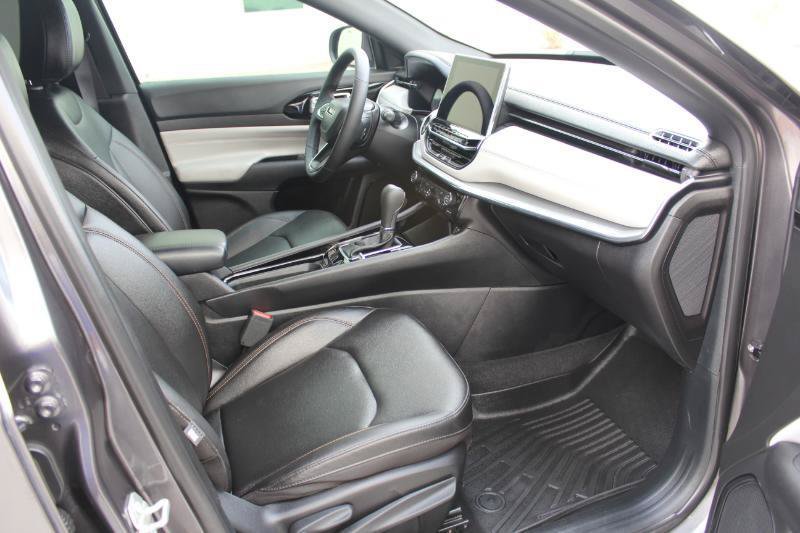 Used 2024 Jeep Compass Limited AWD/4WD image 19