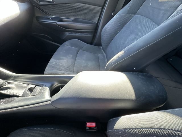 Used 2018 Toyota C-HR XLE image 26